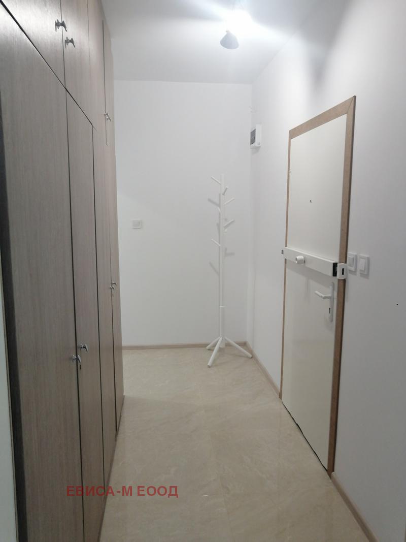 Издаје се  Студио Софија , Лјулин 10 , 50 м2 | 46205977 - слика [11]