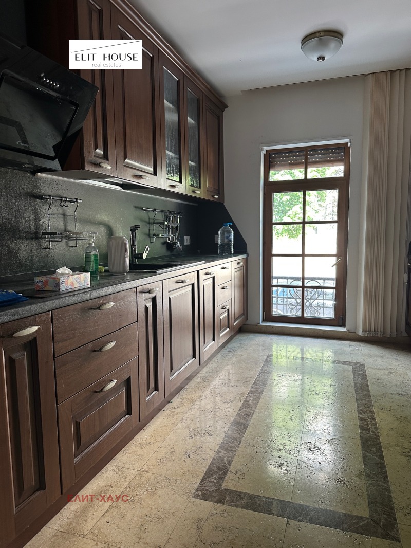 Zu vermieten  Haus Sofia , Izgrew , 430 qm | 23196121 - Bild [4]