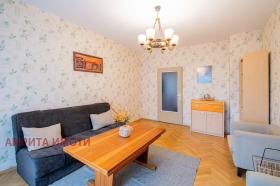 ����� ���� ��� ���� 3-�����,���� �����, ���� �����>