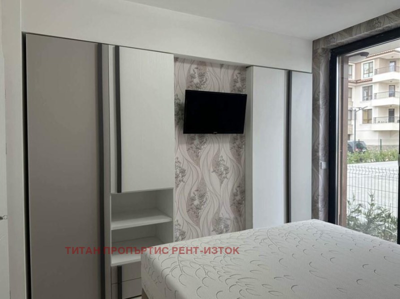 Дава под наем 2-СТАЕН, гр. Бургас, Сарафово, снимка 4 - Апартаменти - 51495218