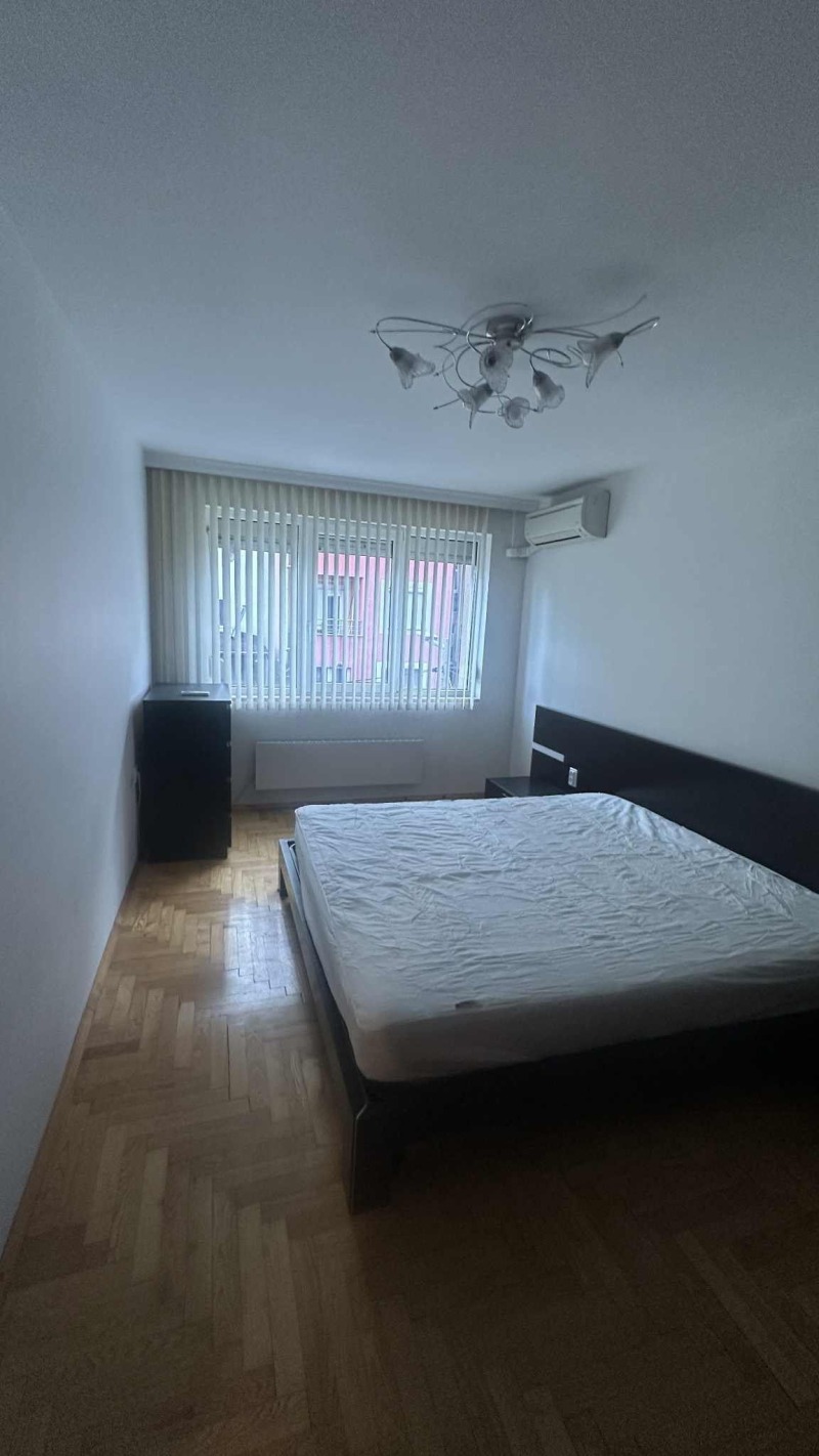 Дава под наем 2-СТАЕН, гр. София, Белите брези, снимка 4 - Апартаменти - 53118156