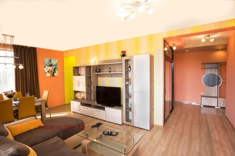 Издаје се  2 спаваће собе Софија , Триагалника , 96 м2 | 33651518 - слика [2]