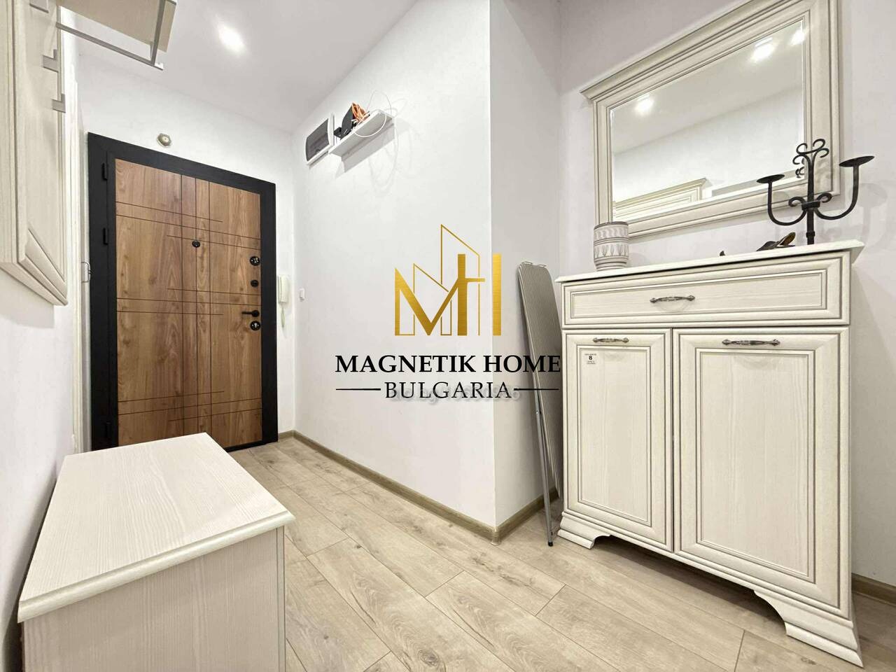 Дава под наем 3-СТАЕН, гр. Бургас, Лазур, снимка 2 - Апартаменти - 53876801