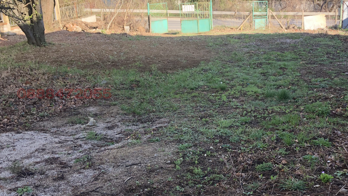 Дава под наем МЯСТО, гр. София, Симеоново