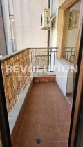 Под наем 3-СТАЕН, град Варна, Левски 1 • 600 € / 1173.50 лв. • 17181781 8