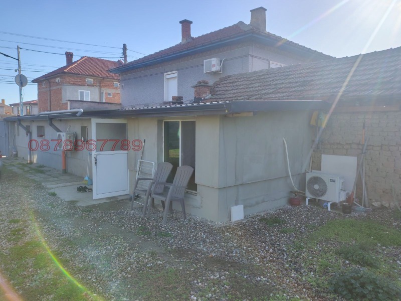 Дава под Наем 3-СТАЕН в област Пловдив, гр. Раковски - 986 кв.м / При запитване