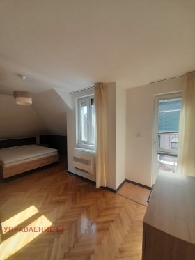 1 Schlafzimmer Oborishte, Sofia 5