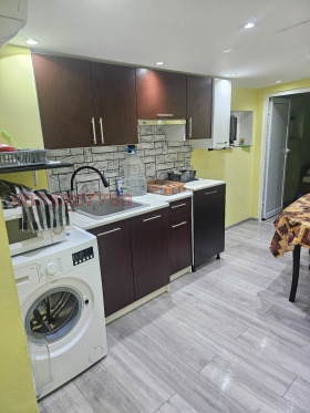 ���� ��� ���� 3-����� | Imot.bg � ����� ������ 9