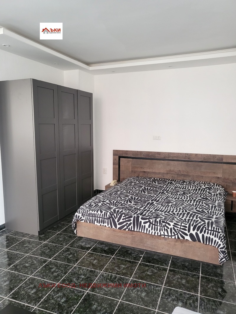 Vuokrattavana  1 makuuhuone Sofia , Tsentar , 55 neliömetriä | 62092642 - kuva [2]