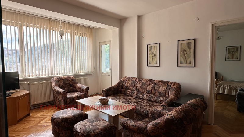 Para alugar  1 quarto Gabrovo , Centar , 72 m² | 60372074 - imagem [4]