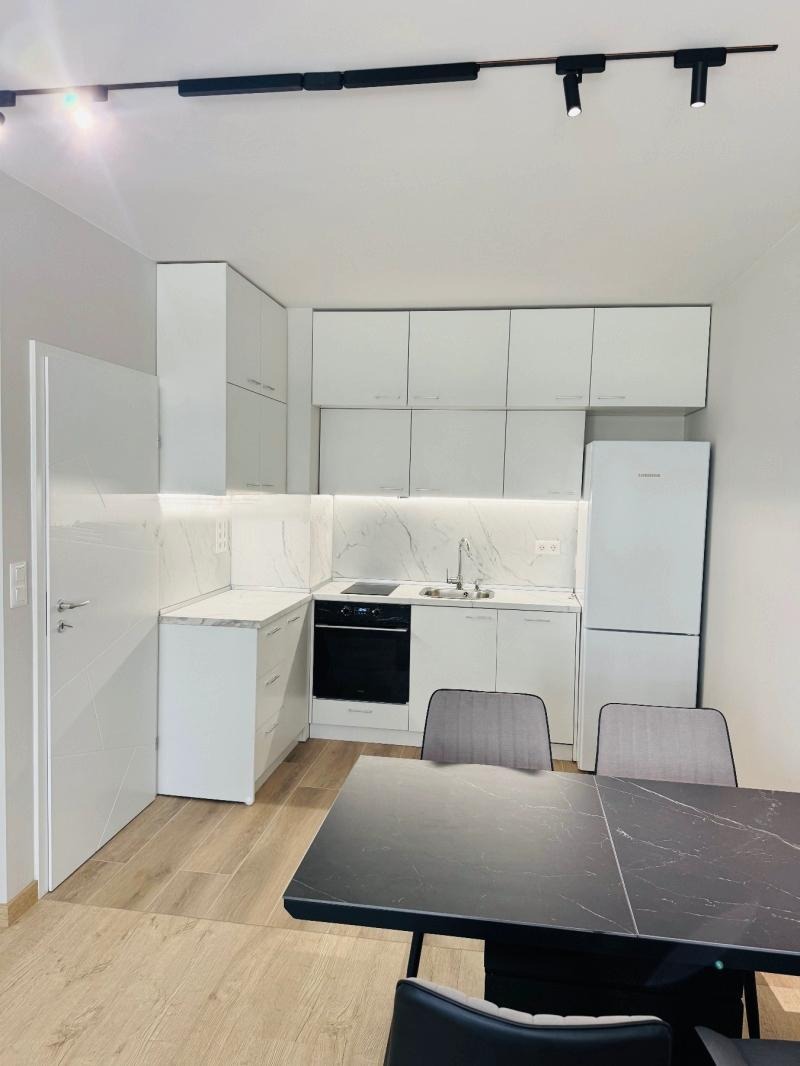 Do wynajęcia  1 sypialnia Sofia , Malinowa dolina , 64 mkw | 37328552