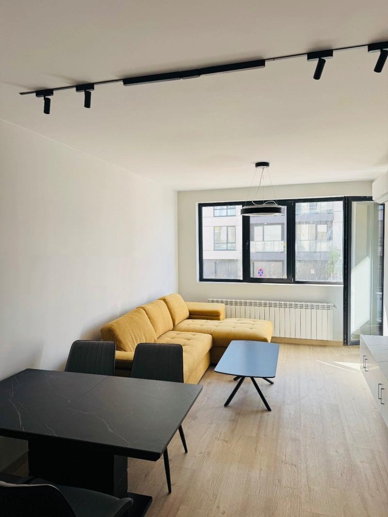 Do wynajęcia  1 sypialnia Sofia , Malinowa dolina , 64 mkw | 37328552 - obraz [2]
