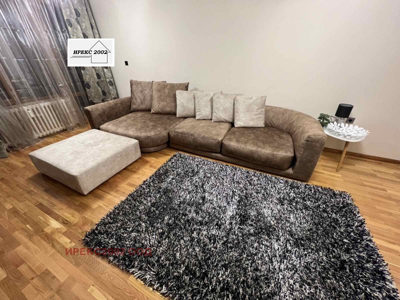 Дава под наем 3-СТАЕН, гр. София, Лозенец, снимка 3 - Апартаменти - 53123397