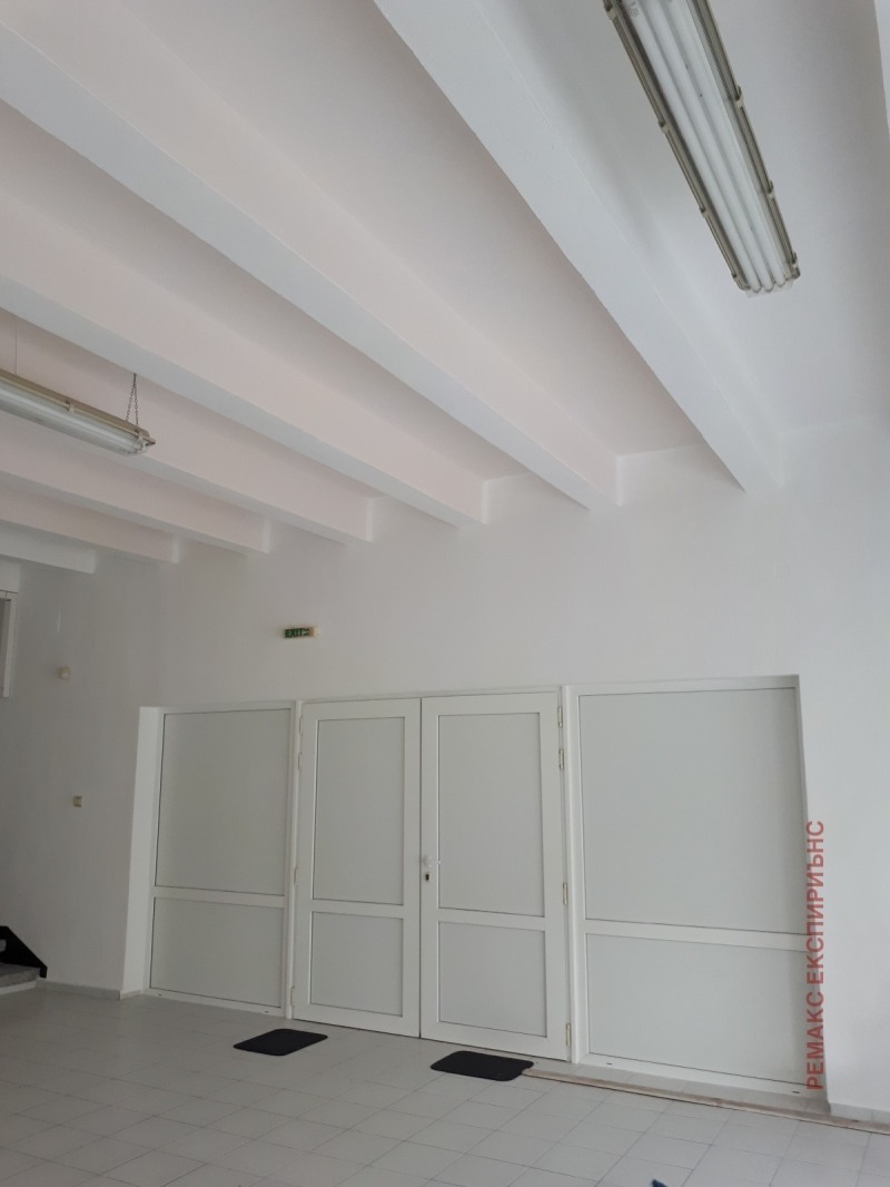 Дава под наем ПРОМ. ПОМЕЩЕНИЕ, гр. Пловдив, Индустриална зона - Север, снимка 7 - Производствени сгради - 53282206