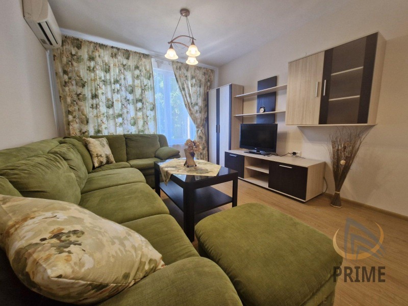 Te huur  1 slaapkamer Burgas , Lazur , 75 m² | 70329569