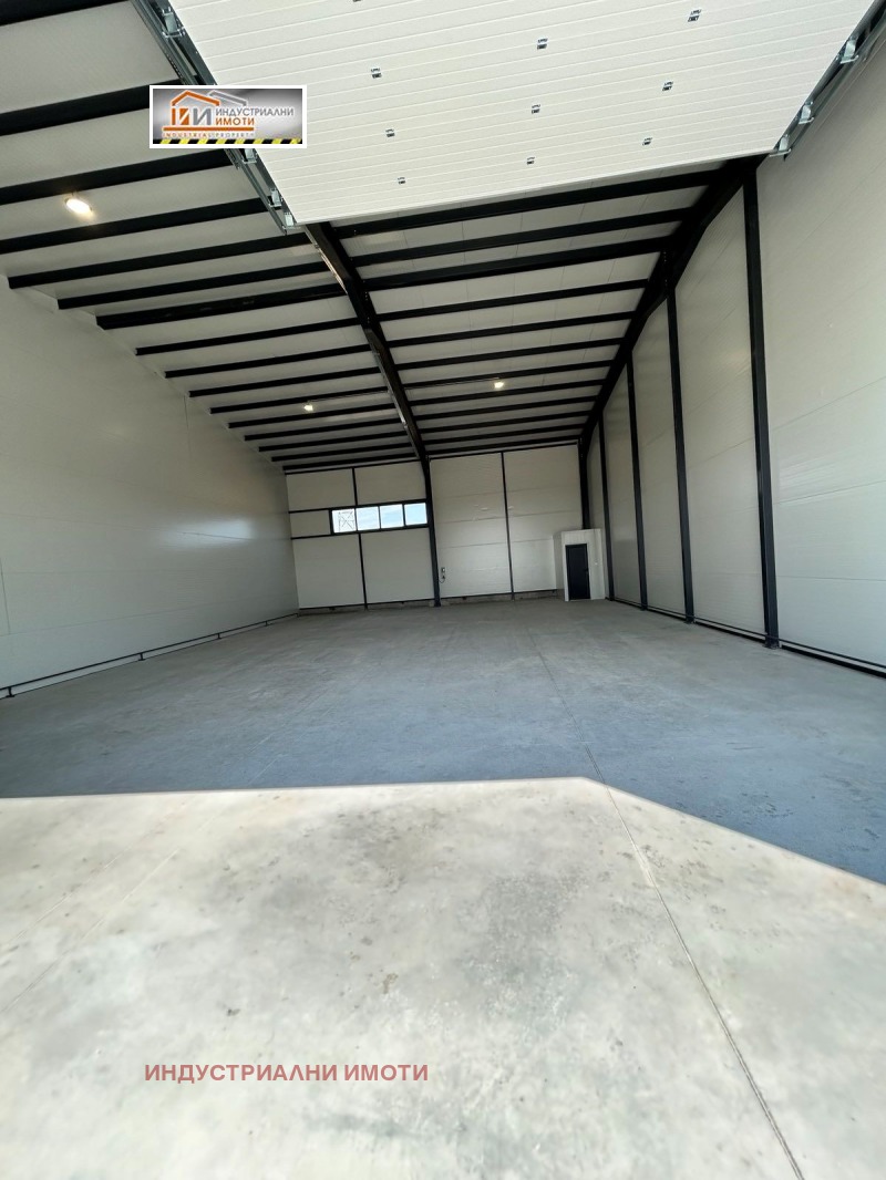 En renta  Almacenamiento Plovdiv , Industrialna zona - Sever , 220 metros cuadrados | 27789584 - imagen [2]
