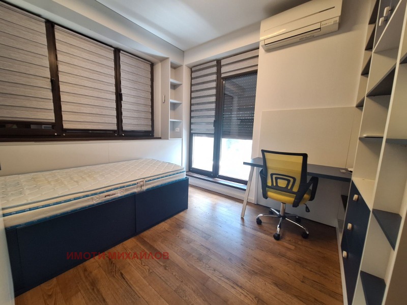 Zu vermieten  2 Schlafzimmer Sofia , Witoscha , 102 qm | 68058078 - Bild [16]