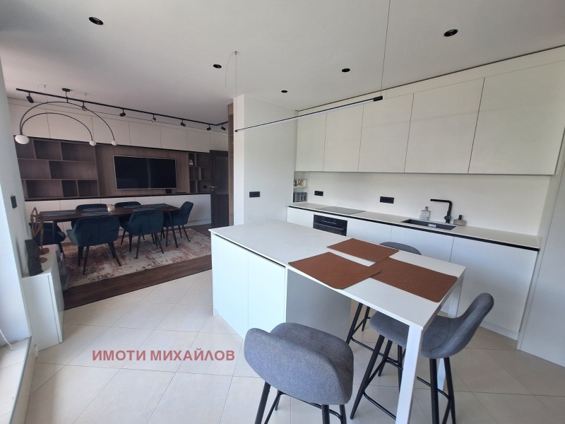 Zu vermieten  2 Schlafzimmer Sofia , Witoscha , 102 qm | 68058078