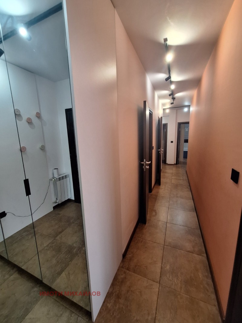 Zu vermieten  2 Schlafzimmer Sofia , Witoscha , 102 qm | 68058078 - Bild [10]