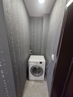 Studio Țentâr, Ruse 8