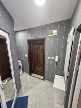 Studio Țentâr, Ruse 9