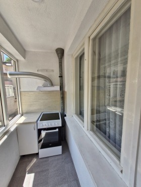 Studio Țentâr, Ruse 6