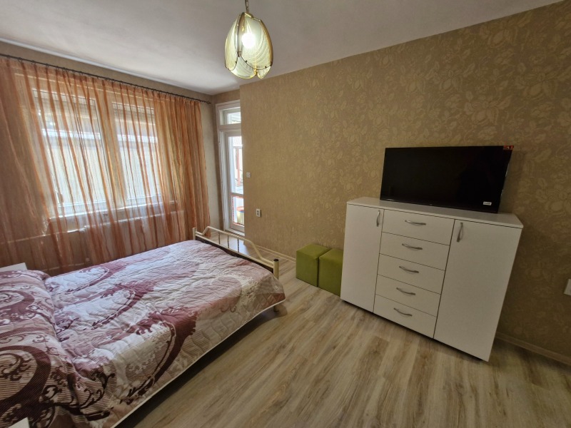 Da affittare  Studio Ruse , Tsentar , 47 mq | 71028291