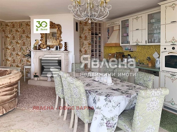 Дава под наем  4-стаен град Варна , м-т Ален мак , 155 кв.м | 94845637