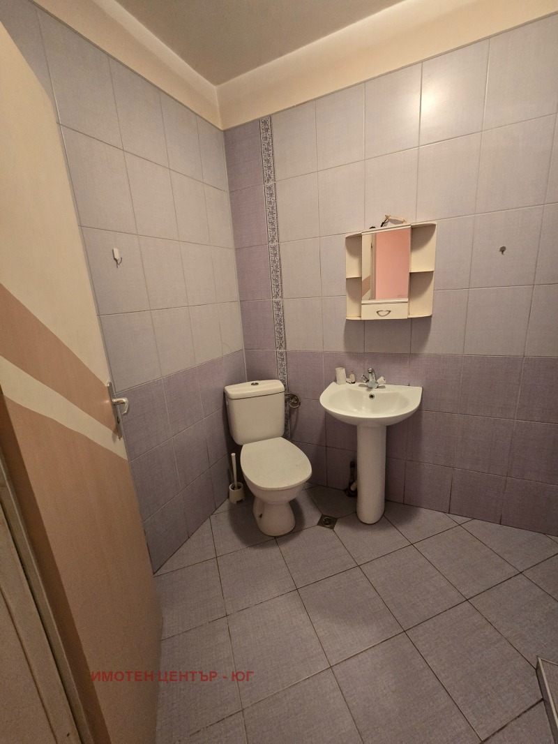 En renta  1 dormitorio Sofia , Lyulin - tsentar , 70 metros cuadrados | 18961855 - imagen [9]