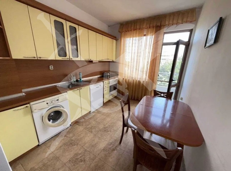 Дава под наем  4-стаен град Варна , Център , 136 кв.м | 88882536 - изображение [2]