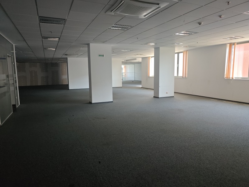 Do wynajęcia  Biuro Sofia , Poligona , 1250 mkw | 22513275 - obraz [7]