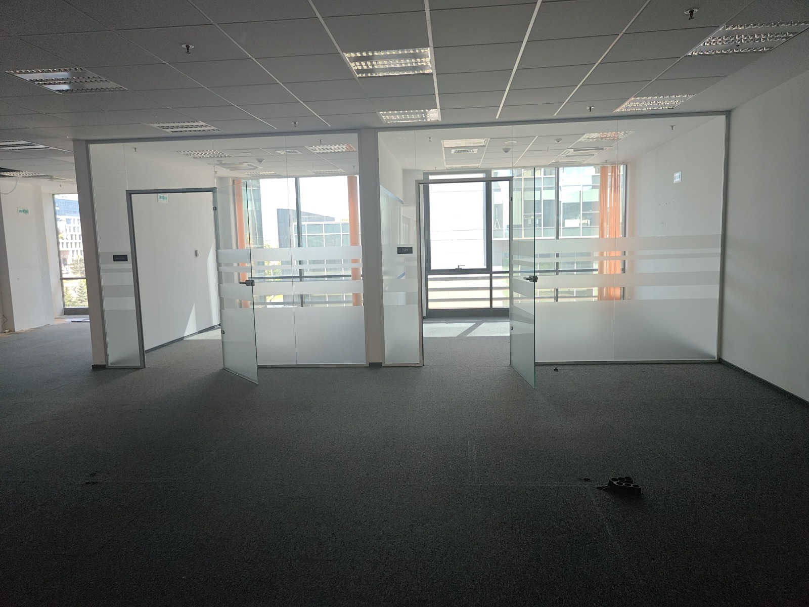 Дава под наем ОФИС, гр. София, Полигона, снимка 2 - Офиси - 54009854