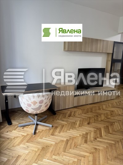 Дава под наем 2-СТАЕН, гр. София, Център, снимка 2 - Апартаменти - 54842035