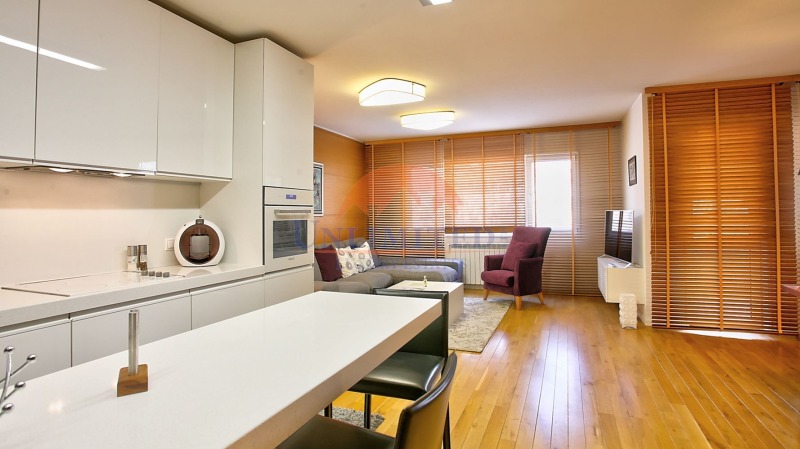 Kiadó  2 hálószobás Sofia , Izgrev , 150 négyzetméter | 62944099 - kép [4]