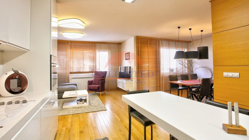 Kiadó  2 hálószobás Sofia , Izgrev , 150 négyzetméter | 62944099 - kép [5]