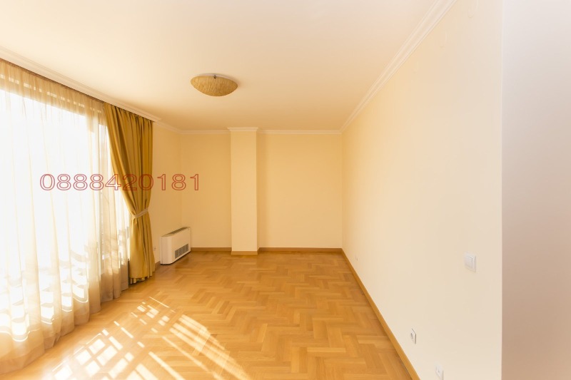 Дава под наем МНОГОСТАЕН, гр. София, Изток, снимка 11 - Апартаменти - 53150997