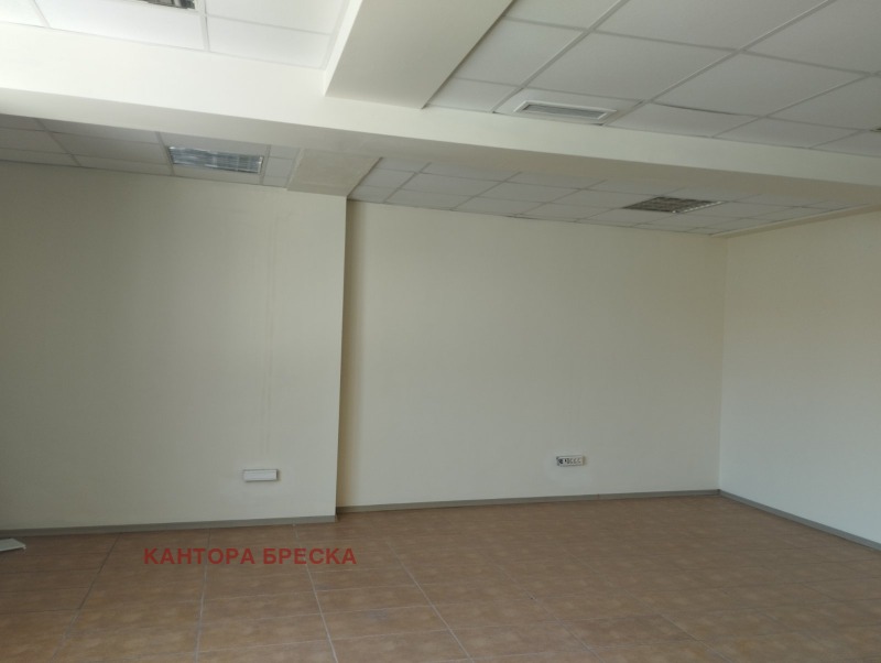 A louer  Bureau Plovdiv , Brezovsko chose , 114 m² | 36299333 - image [2]