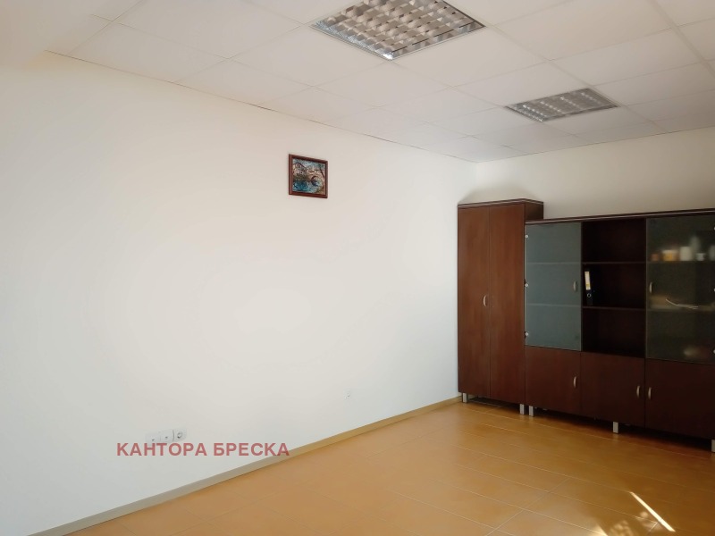 A louer  Bureau Plovdiv , Brezovsko chose , 114 m² | 36299333 - image [3]