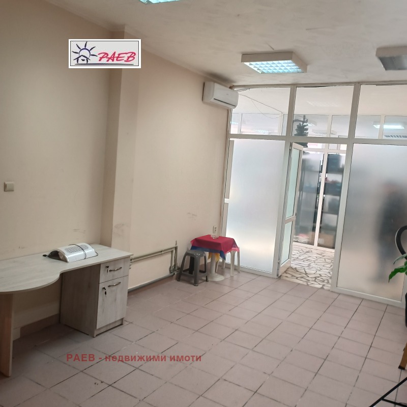 Te huur  Kantoor Ruse , Druzjba 3 , 30 m² | 68916387 - afbeelding [3]