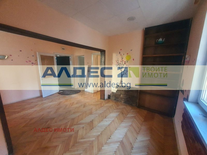 Дава под наем КЪЩА, гр. София, Лозенец, снимка 5 - Къщи - 52037407