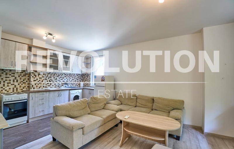 Дава под нем  2-стаен, град Пловдив, Кючук Париж •  400 EUR • ID 56585055 — holmes.bg - [1] 