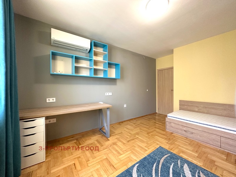 Do wynajęcia  3+ sypialni Sofia , Centar , 160 mkw | 74266948 - obraz [14]