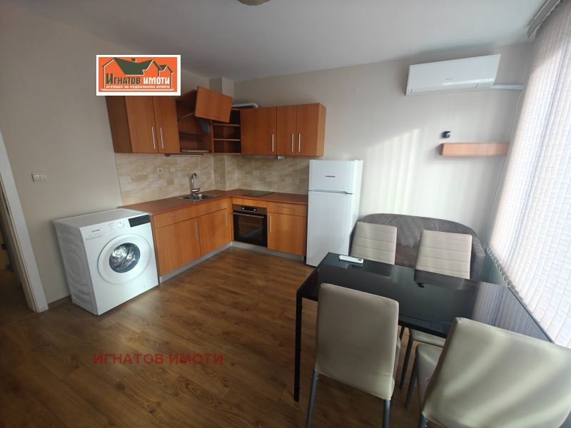 Дава под наем 2-СТАЕН, гр. Пазарджик, Център