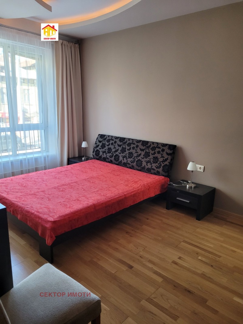 Дава под наем 3-СТАЕН, гр. София, Център, снимка 2 - Апартаменти - 52708763