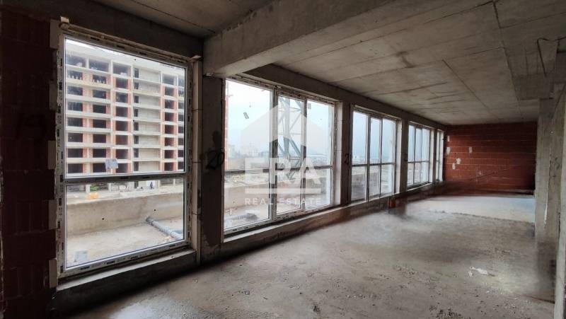 Под наем ОФИС, град Варна, Владислав Варненчик 1 • 3800 € / 7432.15 лв. • 53769170 1