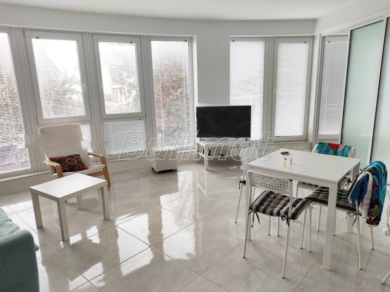 Дава под наем КЪЩА, гр. Варна, м-т Горна Трака, снимка 4 - Къщи - 52562890