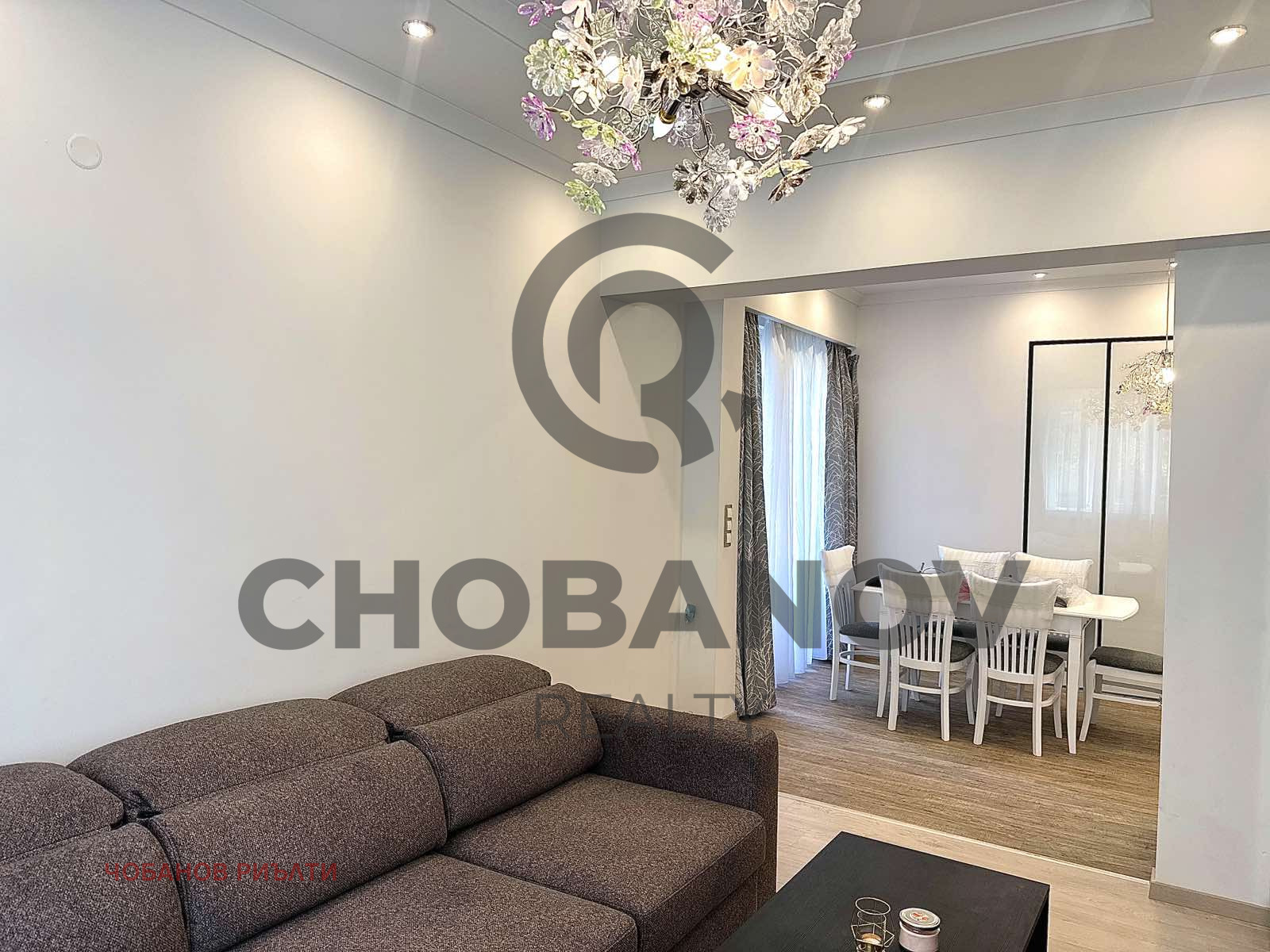 Дава под наем 4-СТАЕН, гр. София, Център, снимка 2 - Апартаменти - 54158982