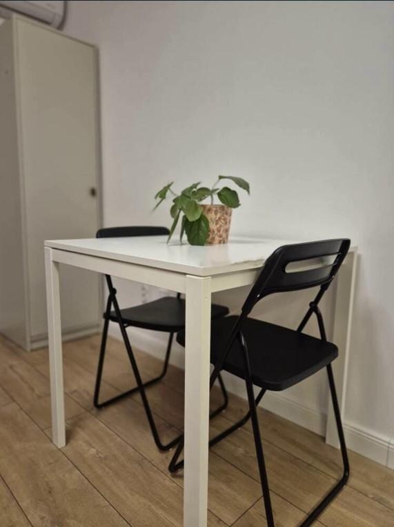 Kiadó  Stúdió Sofia , Manastirski livadi , 38 négyzetméter | 72237456