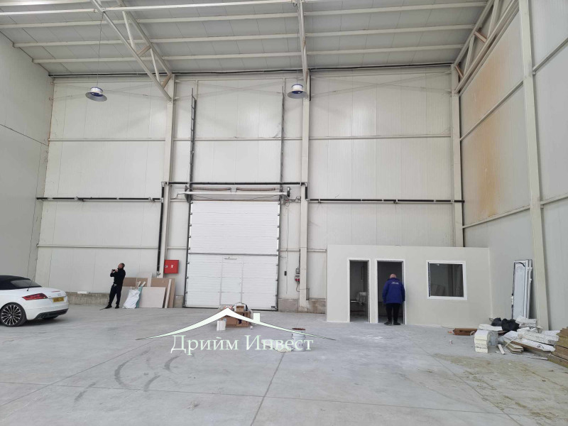 Para alugar  Armazenar Plovdiv , Industrialna zona - Iug , 320 m² | 73323828