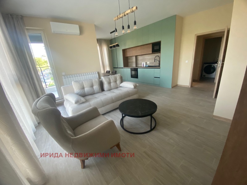 Издаје се  2 спаваће собе Софија , Витоша , 100 м2 | 76249284 - слика [2]